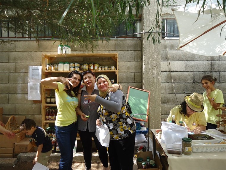 9th Annual Honey Harvest Event 